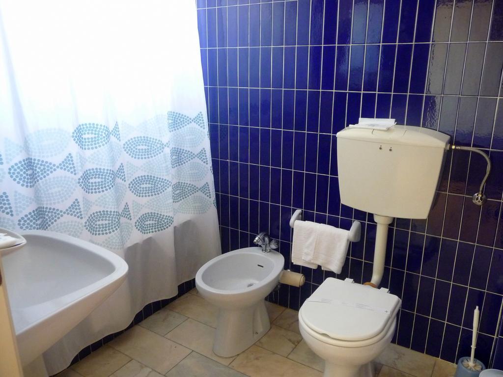 Hotel Tamargueira فيغيورا دا فوز الغرفة الصورة