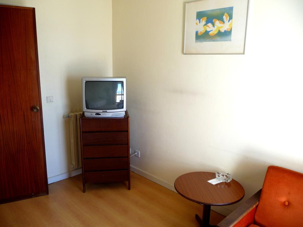 Hotel Tamargueira فيغيورا دا فوز الغرفة الصورة